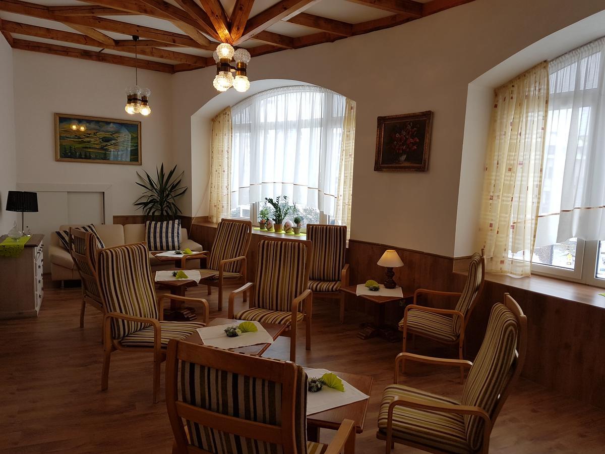 Hotel Koruna Jeseník Exterior photo